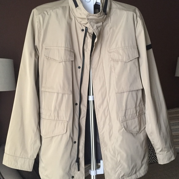 Michael Kors Beige Color Rain Jacket, Size L - Picture 2 of 8